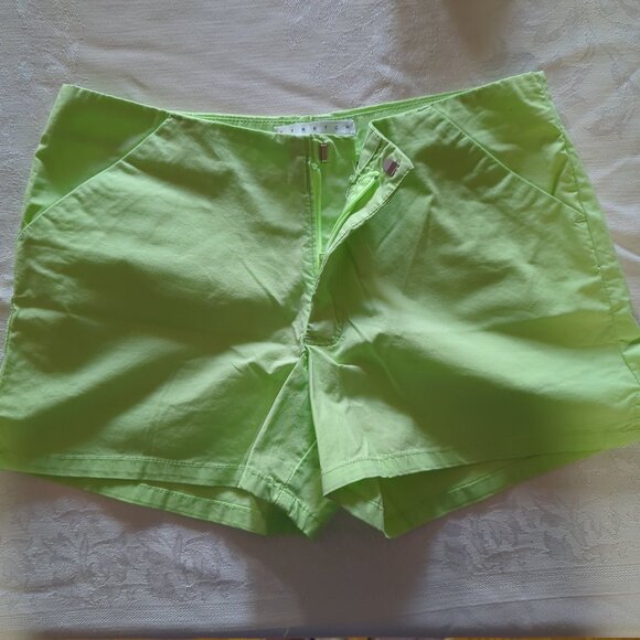 Old Navy Stretch Neon Green Cotton Stretchy Shorts (Size Youth 14) - Picture 1 of 5